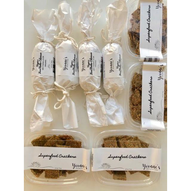 4 Cheeses & 4 Crackers