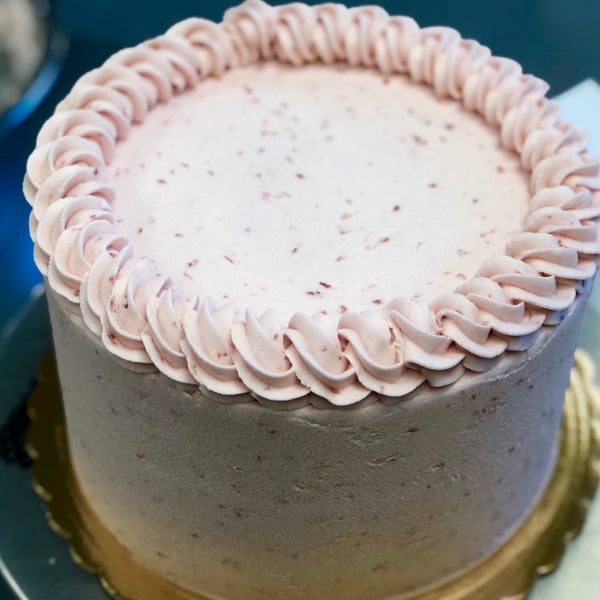 Vanilla Cake with Raspberry Jam Buttercream